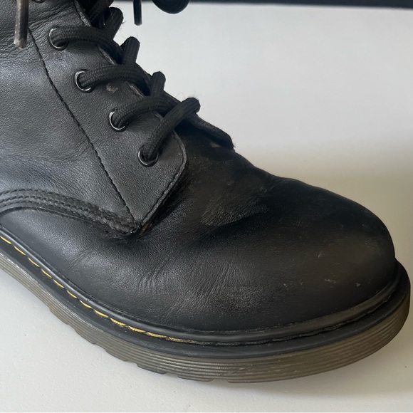 Dr Martens zip up boots - Picture 8 of 12